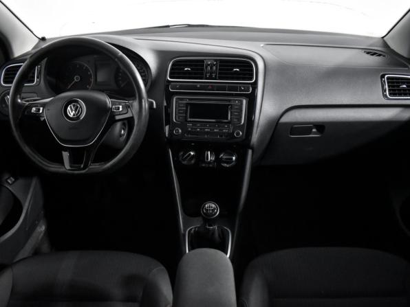Volkswagen Polo V Рестайлинг с пробегом 2017 года, цена 775 000 рублей, 223025 км, седан, Автокод Объявления