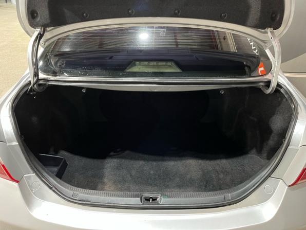 Toyota Camry VI (XV40) Рестайлинг с пробегом 2010 года, цена 1 074 000 рублей, 232050 км, седан, Автокод Объявления