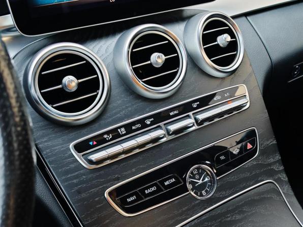 Mercedes-Benz C-Класс IV (W205) Рестайлинг с пробегом 2018 года, цена 2 790 000 рублей, 158543 км, седан, Автокод Объявления