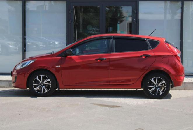 Hyundai Solaris I с пробегом 2013 года, цена 915 000 рублей, 109213 км, хэтчбек, Автокод Объявления