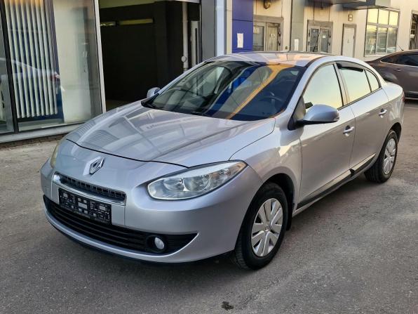 Renault Fluence I с пробегом 2012 года, цена 675 000 рублей, 219305 км, седан, Автокод Объявления