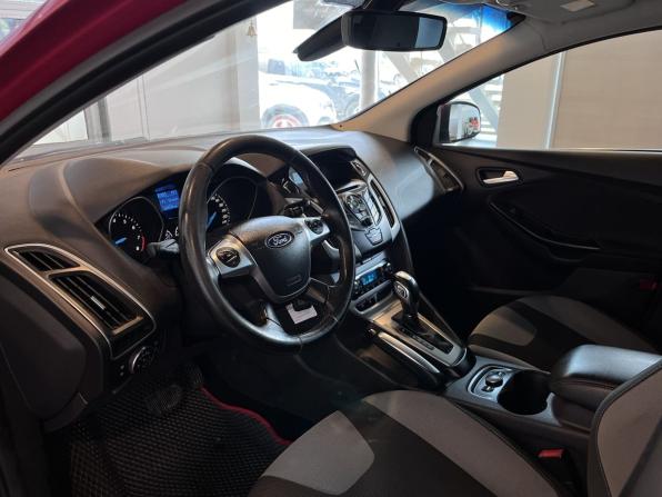 Ford Focus III с пробегом 2013 года, цена 740 000 рублей, 149530 км, хэтчбек, Автокод Объявления