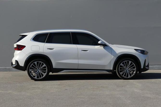 BMW X1 III (U11/U12) с пробегом 2024 года, цена 5 190 000 рублей, 6516 км, внедорожник, Автокод Объявления