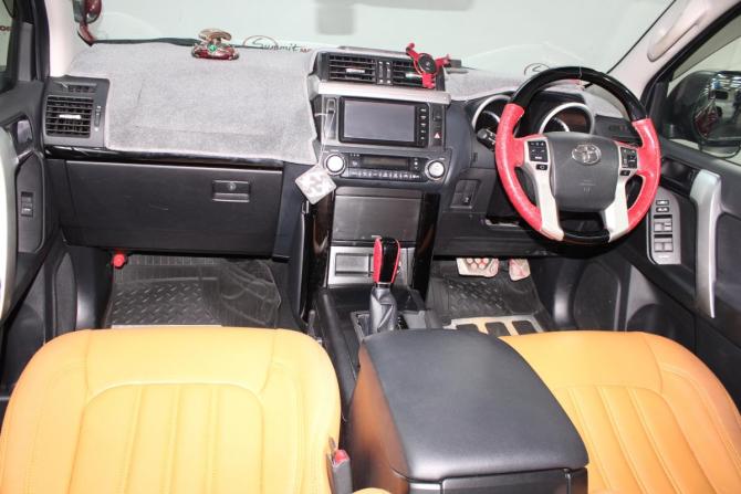 Toyota Land Cruiser Prado 150 Series Рестайлинг 1 с пробегом 2015 года, цена 3 500 000 рублей, 49800 км, внедорожник, Автокод Объявления