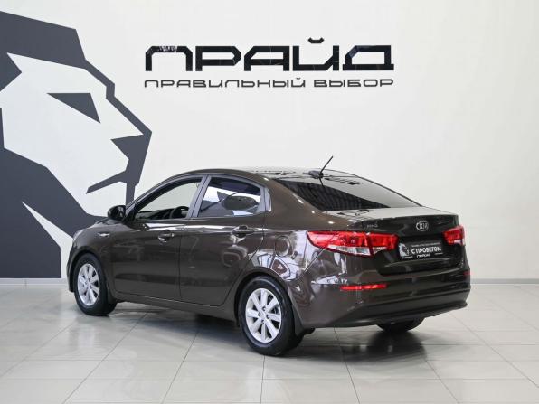 Kia Rio III Рестайлинг с пробегом 2017 года, цена 1 169 900 рублей, 173500 км, седан, Автокод Объявления
