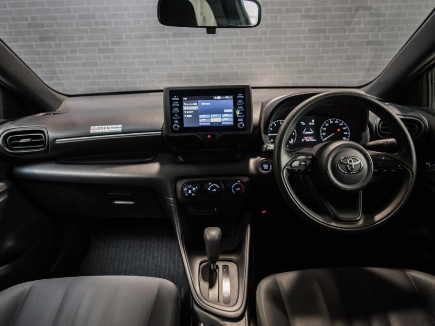 Toyota Yaris IV Челябинск  - изображение 15