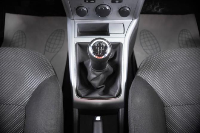 Opel Astra H Рестайлинг с пробегом 2012 года, цена 699 000 рублей, 148800 км, хэтчбек, Автокод Объявления