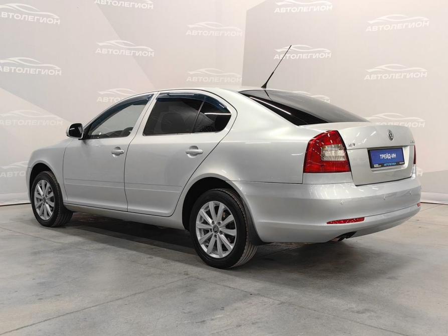 Skoda Octavia II (A5) Рестайлинг Новосибирск  - изображение 3