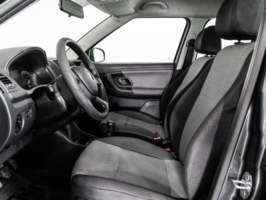 Skoda Fabia II Рестайлинг Санкт-Петербург  - изображение 15