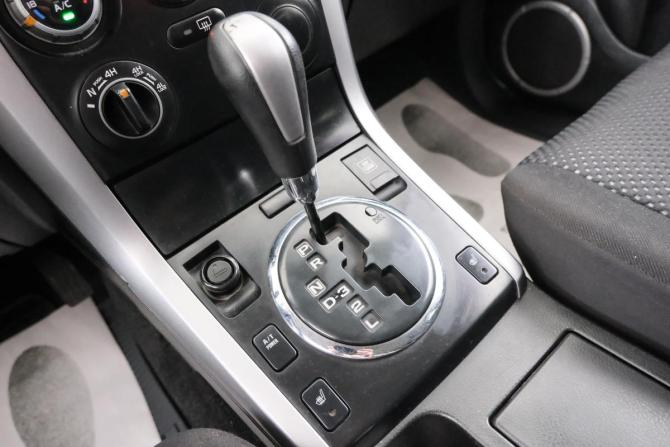 Suzuki Grand Vitara II с пробегом 2006 года, цена 799 000 рублей, 197500 км, внедорожник, Автокод Объявления