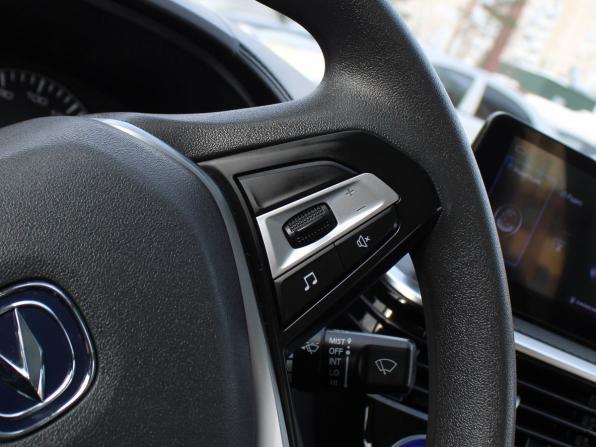 Changan Alsvin с пробегом 2023 года, цена 999 000 рублей, 38402 км, седан, Автокод Объявления