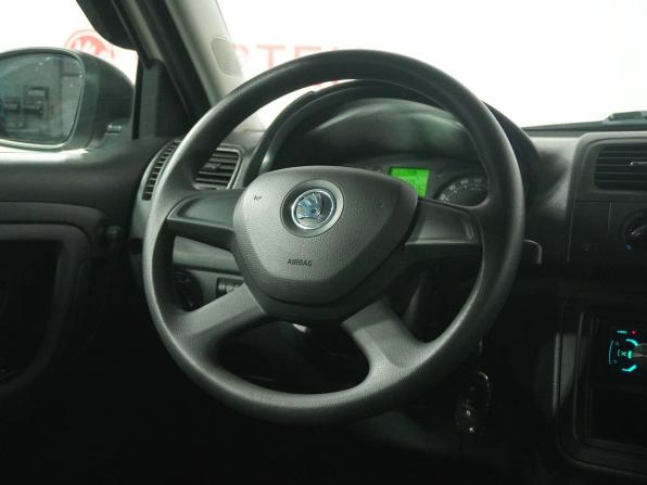 Skoda Fabia II Рестайлинг с пробегом 2013 года, цена 644 000 рублей, 72007 км, хэтчбек, Автокод Объявления