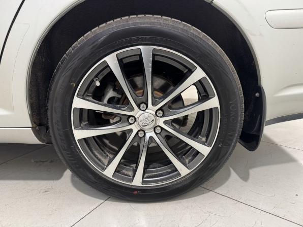 Toyota Avensis II Рестайлинг с пробегом 2006 года, цена 899 800 рублей, 191000 км, седан, Автокод Объявления