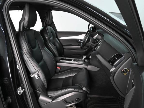 Volvo XC90 II Рестайлинг 1 с пробегом 2021 года, цена 4 935 000 рублей, 106360 км, внедорожник, Автокод Объявления