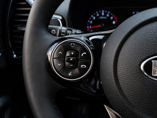 Kia Soul III с пробегом 2020 года, цена 2 112 000 рублей, 59126 км, хэтчбек, Автокод Объявления