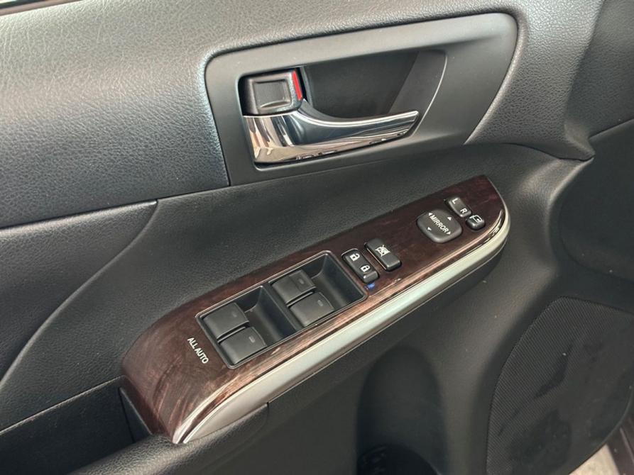 Toyota Camry VII (XV50) Рестайлинг Москва  - изображение 20