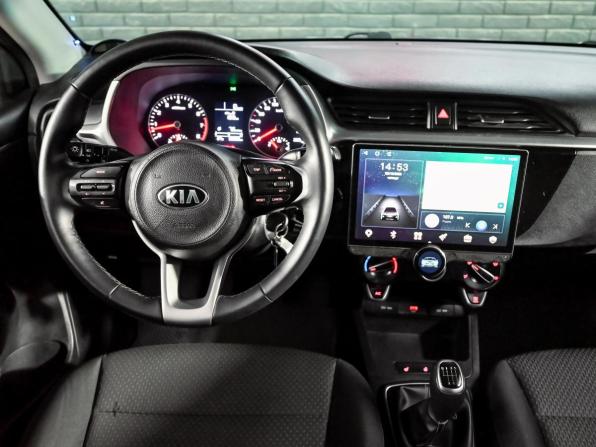 Kia Rio IV Рестайлинг с пробегом 2020 года, цена 1 500 000 рублей, 99301 км, седан, Автокод Объявления
