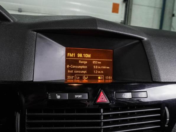 Opel Astra H Рестайлинг с пробегом 2008 года, цена 399 000 рублей, 216163 км, хэтчбек, Автокод Объявления