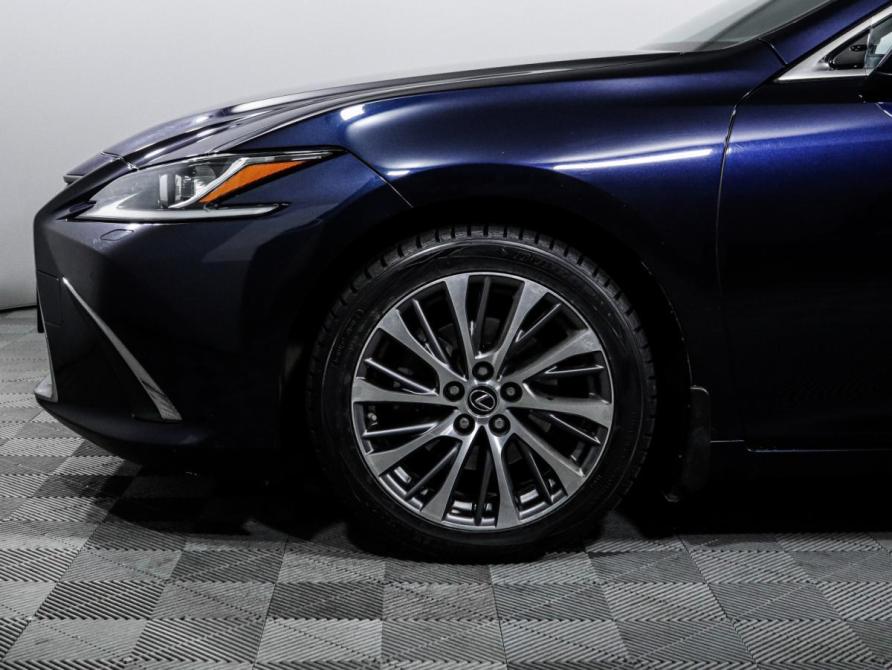 Lexus ES VII Москва  - изображение 15