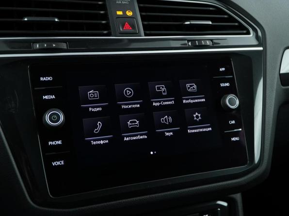 Volkswagen Tiguan II с пробегом 2019 года, цена 2 157 055 рублей, 144035 км, внедорожник, Автокод Объявления