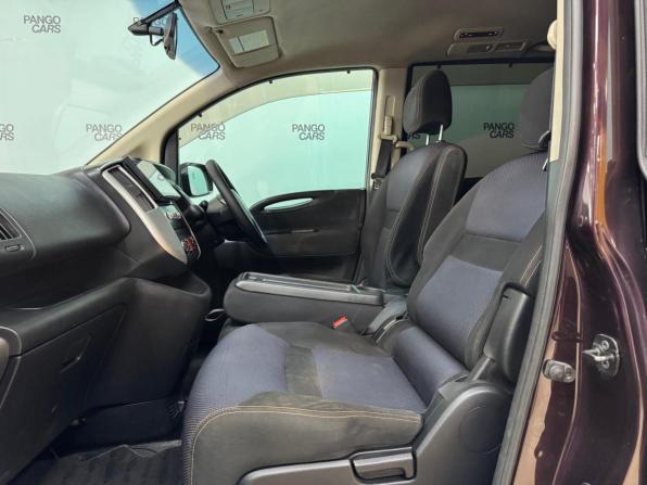 Nissan Serena III (C25) с пробегом 2009 года, цена 880 000 рублей, 260155 км, минивэн, Автокод Объявления