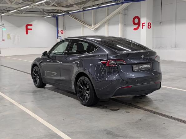 Tesla Model Y I с пробегом 2024 года, цена 6 089 000 рублей, 9072 км, внедорожник, Автокод Объявления
