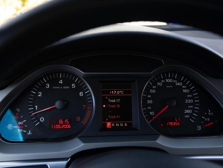 Audi A6 allroad II (C6) Москва  - изображение 9