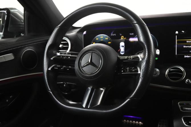 Mercedes-Benz E-Класс V (W213 S213 C238) Рестайлинг с пробегом 2020 года, цена 4 444 000 рублей, 93079 км, седан, Автокод Объявления