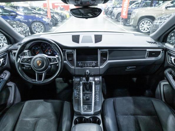 Porsche Macan I с пробегом 2018 года, цена 3 089 700 рублей, 121205 км, внедорожник, Автокод Объявления