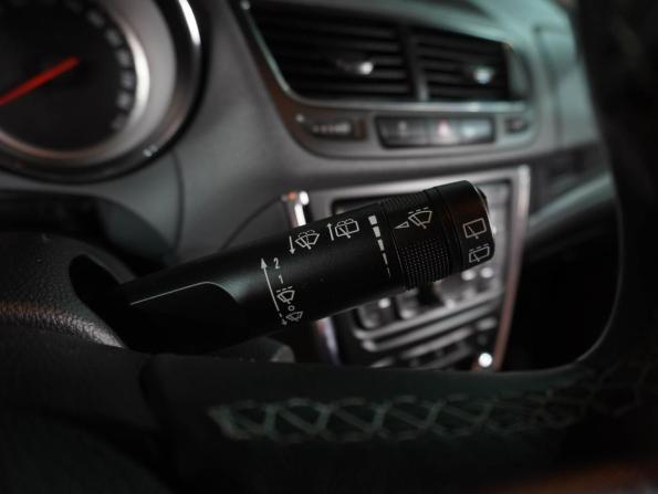 Opel Mokka I с пробегом 2012 года, цена 1 209 000 рублей, 94514 км, внедорожник, Автокод Объявления