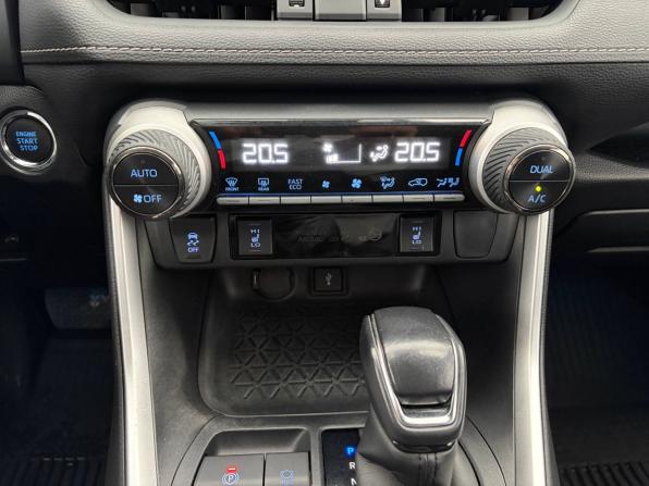 Toyota RAV4 V (XA50) с пробегом 2022 года, цена 2 735 000 рублей, 168000 км, внедорожник, Автокод Объявления