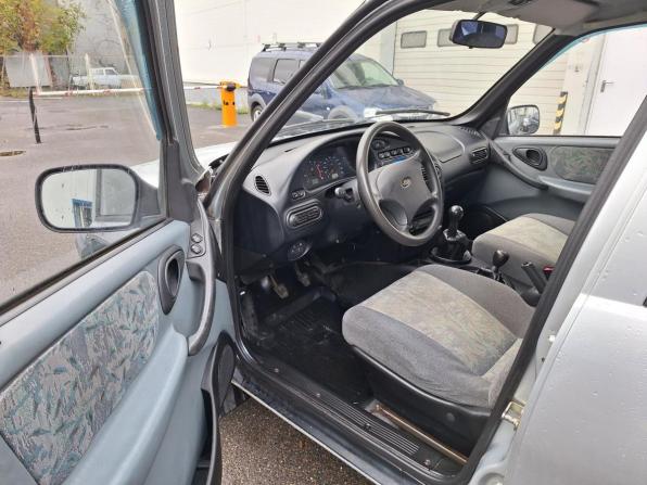 Chevrolet Niva I с пробегом 2004 года, цена 349 000 рублей, 129223 км, внедорожник, Автокод Объявления