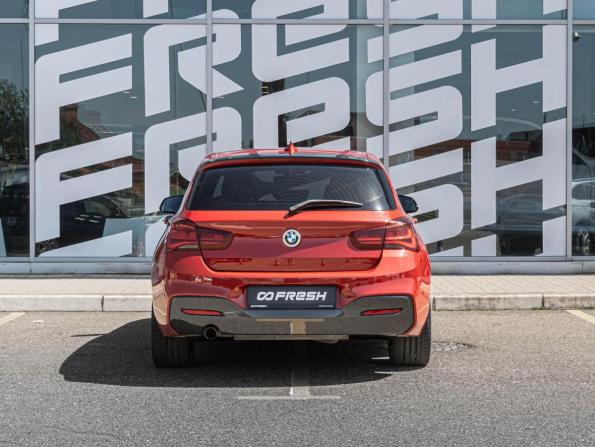 BMW 1 серии II (F20/F21) Рестайлинг 2 с пробегом 2018 года, цена 2 370 000 рублей, 53552 км, хэтчбек, Автокод Объявления