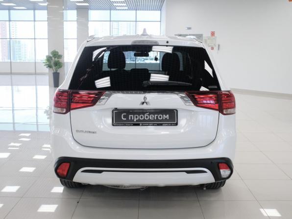 Mitsubishi Outlander III Рестайлинг 3 с пробегом 2020 года, цена 2 597 000 рублей, 78356 км, внедорожник, Автокод Объявления