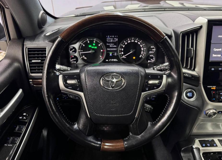 Toyota Land Cruiser 200 Series Рестайлинг 2 Благовещенск  - изображение 38
