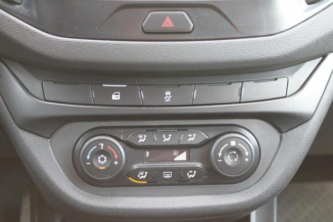 Lada (ВАЗ) Vesta I с пробегом 2019 года, цена 800 000 рублей, 102000 км, седан, Автокод Объявления