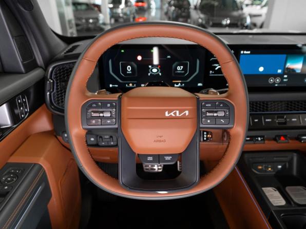 Kia Tasman с пробегом 2025 года, цена 7 100 000 рублей, 38 км, пикап, Автокод Объявления
