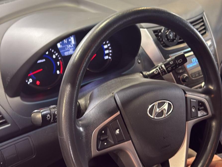 Hyundai Solaris I Рестайлинг Санкт-Петербург  - изображение 6