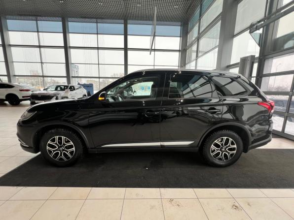 Mitsubishi Outlander III Рестайлинг 2 с пробегом 2017 года, цена 2 045 000 рублей, 102215 км, внедорожник, Автокод Объявления