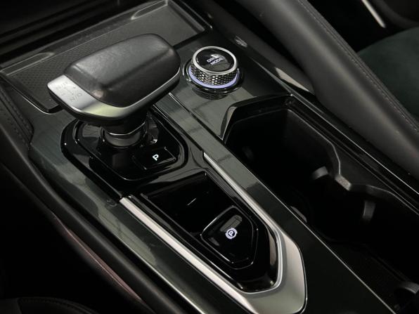 Geely Monjaro I с пробегом 2023 года, цена 2 999 000 рублей, 68000 км, внедорожник, Автокод Объявления