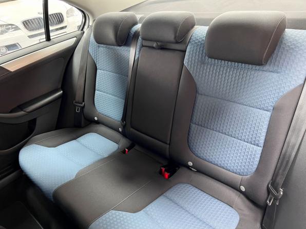 Volkswagen Jetta VI с пробегом 2013 года, цена 1 225 000 рублей, 133723 км, седан, Автокод Объявления