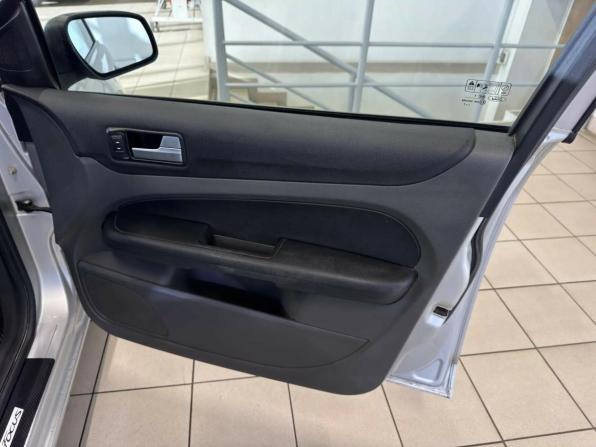 Ford Focus II с пробегом 2007 года, цена 370 000 рублей, 231666 км, седан, Автокод Объявления