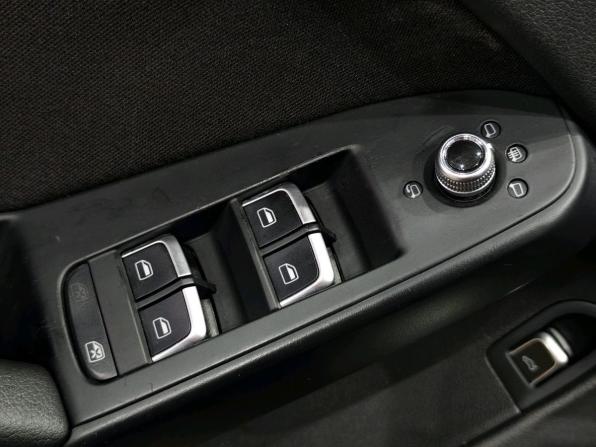 Audi A4 IV (B8) Рестайлинг с пробегом 2012 года, цена 1 250 000 рублей, 205500 км, седан, Автокод Объявления