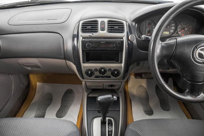 Mazda Familia VIII (BJ) с пробегом 2002 года, цена 349 000 рублей, 300100 км, универсал, Автокод Объявления
