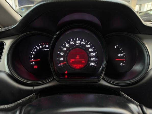 Kia Ceed II с пробегом 2013 года, цена 699 000 рублей, 184066 км, хэтчбек, Автокод Объявления