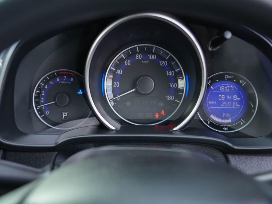 Honda Fit III Рестайлинг Новосибирск  - изображение 13