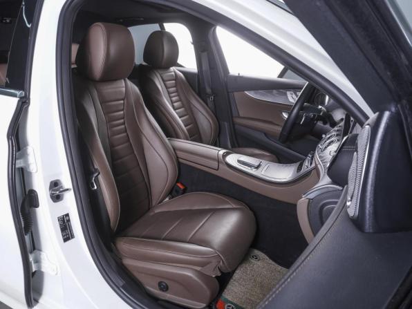 Mercedes-Benz E-Класс V (W213 S213 C238) Рестайлинг с пробегом 2022 года, цена 5 990 000 рублей, 48381 км, седан, Автокод Объявления