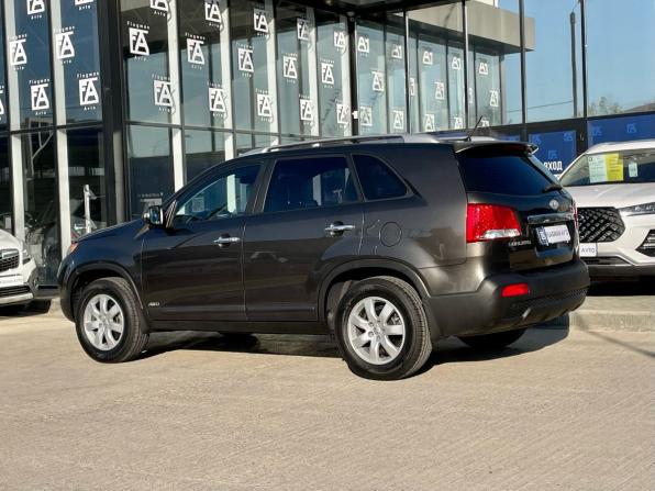 Kia Sorento II Рестайлинг с пробегом 2012 года, цена 1 420 000 рублей, 136000 км, внедорожник, Автокод Объявления