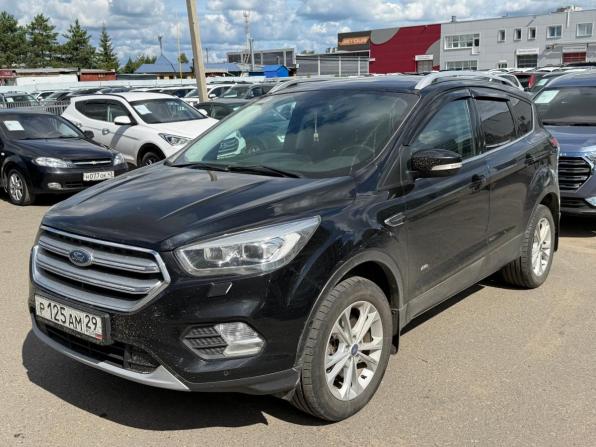 Ford Kuga II Рестайлинг с пробегом 2017 года, цена 1 200 000 рублей, 181021 км, внедорожник, Автокод Объявления