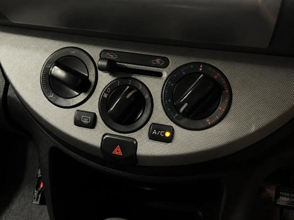 Nissan Note I Рестайлинг с пробегом 2009 года, цена 550 000 рублей, 245000 км, хэтчбек, Автокод Объявления